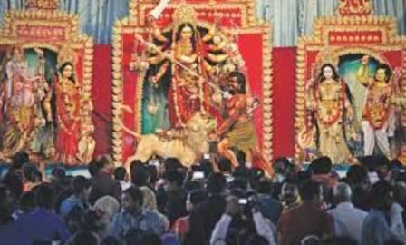 दुर्गा पूजा उत्सव के मद्देनजर सुरक्षा कड़ी की गई