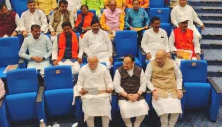 BJP सांसदों को सौंपी गई कामों की लिस्ट…