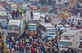 नए हिट एंड रन कानून के खिलाफ ट्रक ड्राइवरों की देशव्यापी हड़ताल, पेट्रोल की आपूर्ति बाधित…